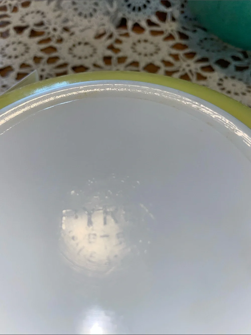 Pyrex Bright Yellow & Teal Nested Mixing Bowls